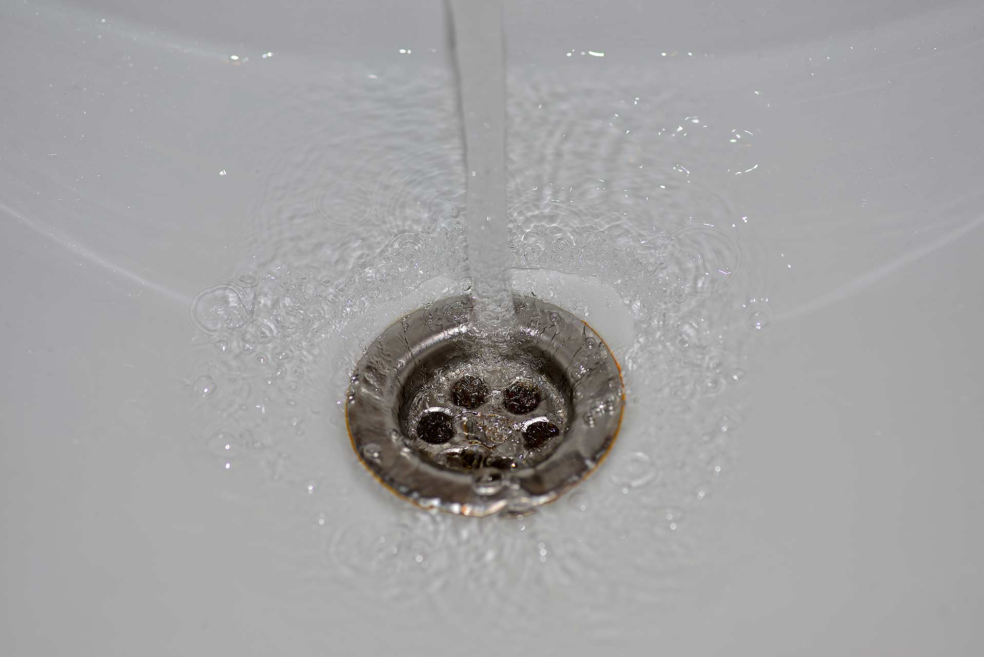 A2B Drains provides services to unblock blocked sinks and drains for properties in Longfield.